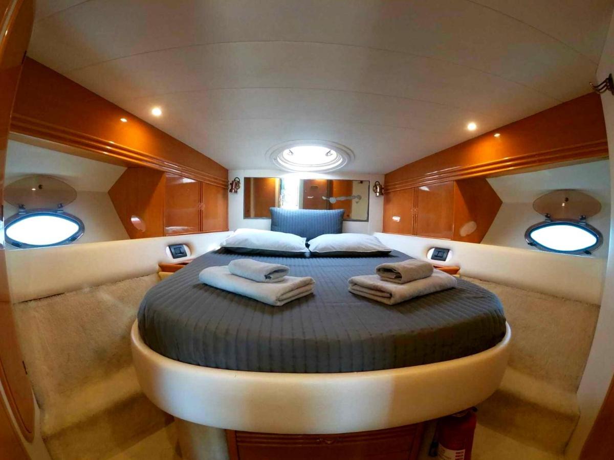 Luxury Yacht Kamikara Hotel San Miguel de Abona Exterior photo